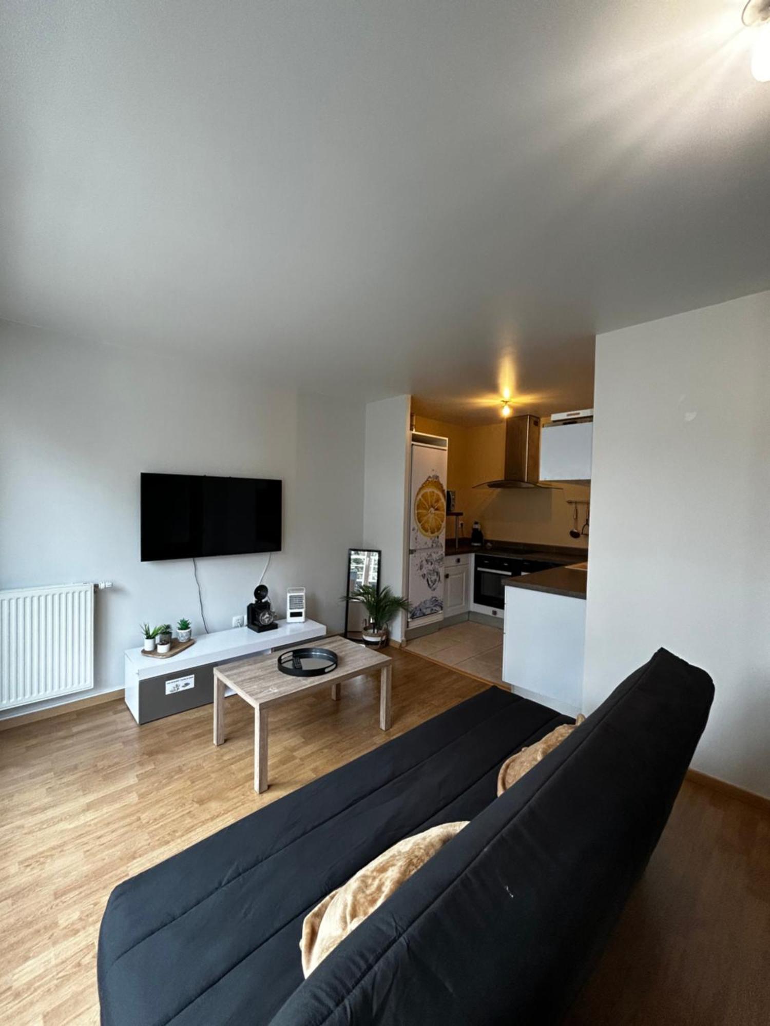 Duplex Lumineux Tout Equipe/Rer D/Balcon/Parking Corbeil-Essonnes Exteriér fotografie